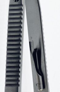 NEEDLE HOLDER CASTROVIEJO, CURVED, TC, 14 CM